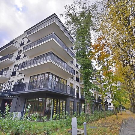 Osiedle Seaside Garden - Apartamenty Bryza Z Garazem, 100M Od Promenady Świnoujście Buitenkant foto